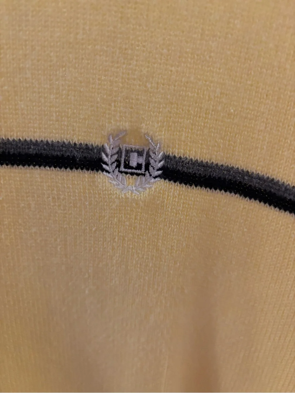 Chaps Men's Yellow Crewneck Sweater with Black Chest Stripe